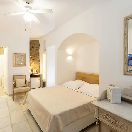 Mykonos Psarou Place With Private Jacuzzi *