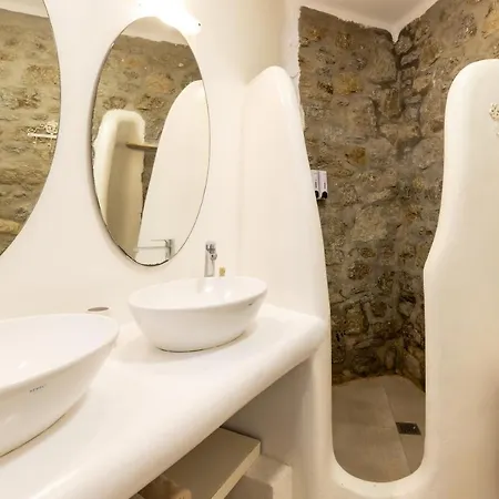 Mykonos Psarou Place With Private Jacuzzi *