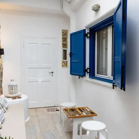 Mykonos Psarou Place With Private Jacuzzi Psarrou