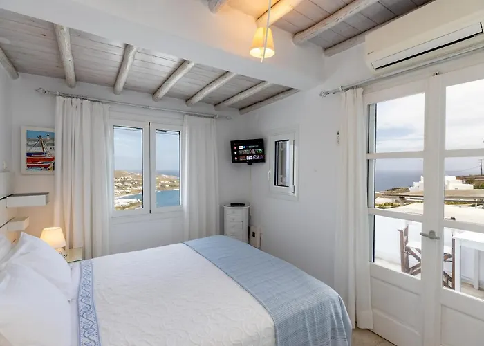 Mykonos Psarou Place *